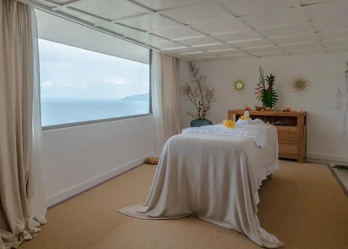 Aparthotel Aqua Boutique Hotel- Secluded Ocean View & Infinity Pool