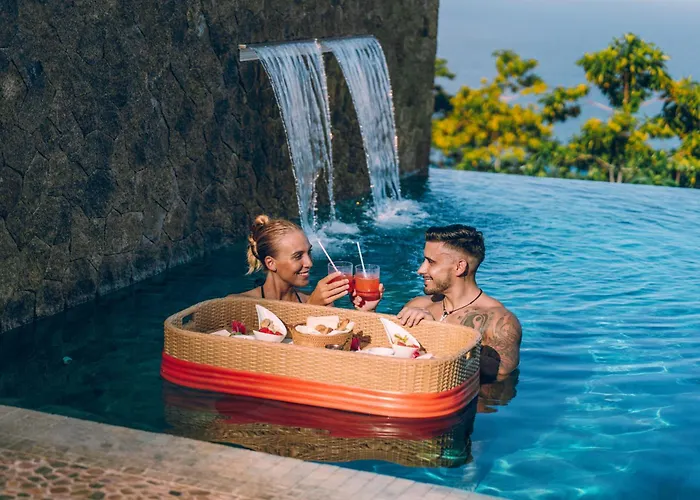 Aqua Boutique Hotel- Secluded Ocean View & Infinity Pool Glacis (Mahe)