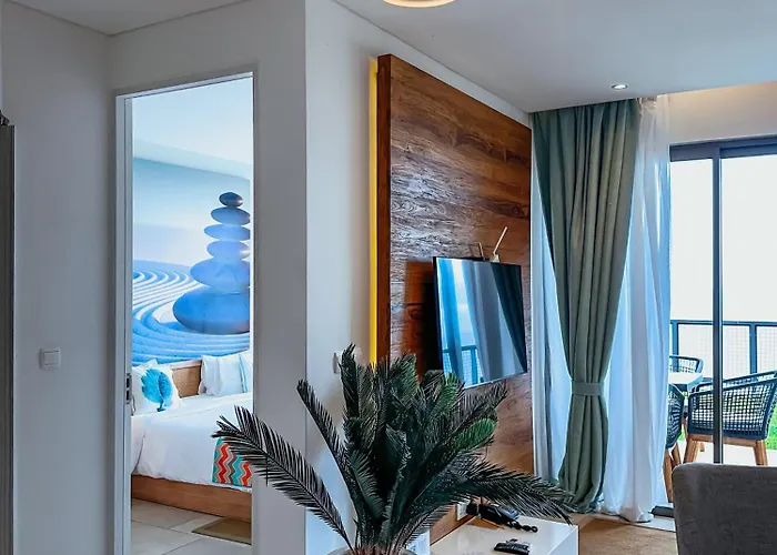 Aparthotel Aqua Boutique Hotel- Secluded Ocean View & Infinity Pool Glacis (Mahe)