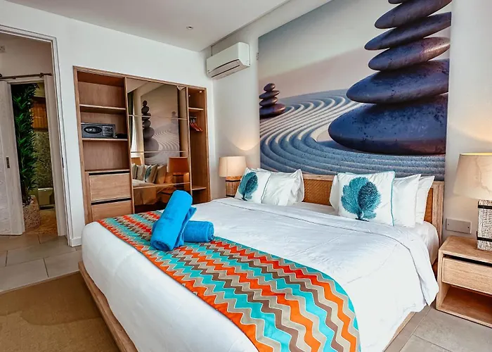 Aqua Boutique Hotel- Secluded Ocean View & Infinity Pool Aparthotel 4*